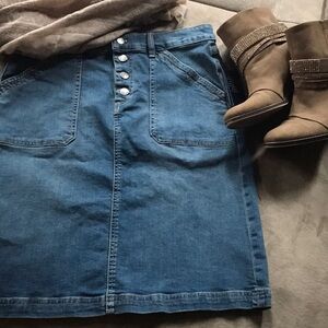 Chaps brand soft, brushed denim jean skirt